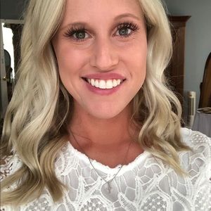 Meet your Posher, Mallory